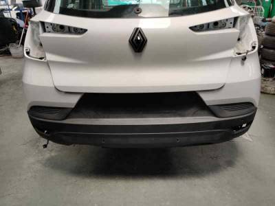 PARAGOLPES TRASERO RENAULT CAPTUR II 2024 1.0 LPG (137 CV)