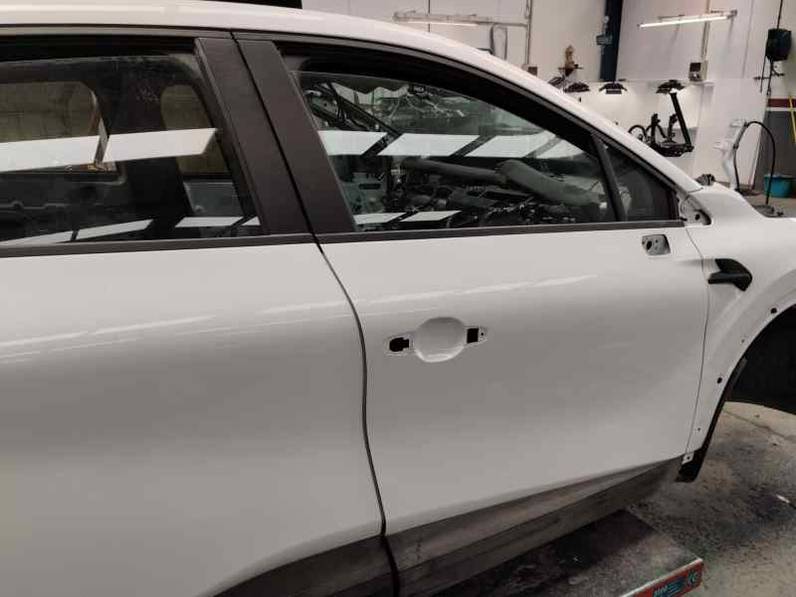 PUERTA DELANTERA DERECHA RENAULT CAPTUR II 2024 1.0 LPG (137 CV)