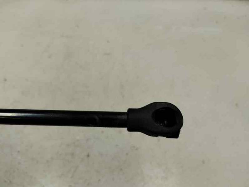 AMORTIGUADOR MALETERO PORTON RENAULT CAPTUR II 2024 1.0 LPG (137 CV)