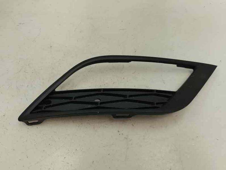 REJILLA PARAGOLPES DERECHA SEAT IBIZA 2014 1.2 TSI