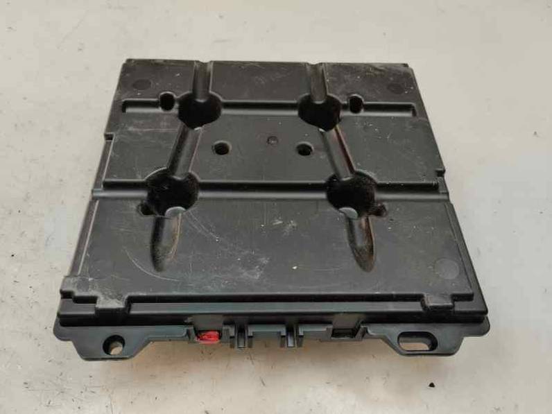 CAJA RELES FUSIBLES SEAT IBIZA 2014 1.2 TSI