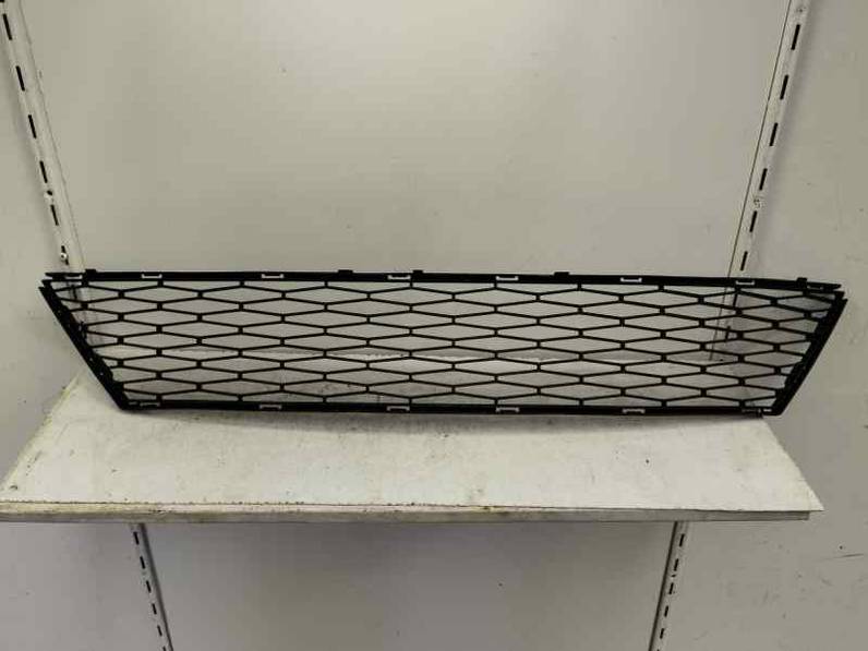 REJILLA PARAGOLPES CENTRAL SEAT IBIZA 2014 1.2 TSI