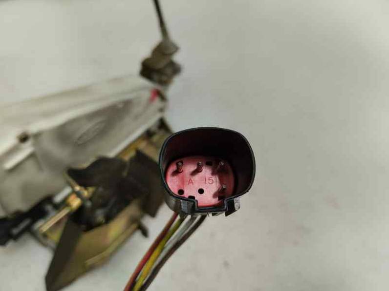 CERRADURA PUERTA DELANTERA DERECHA FORD ESCORT BERL TURNIER 1998 1.8 TURBODIESEL (90 CV)