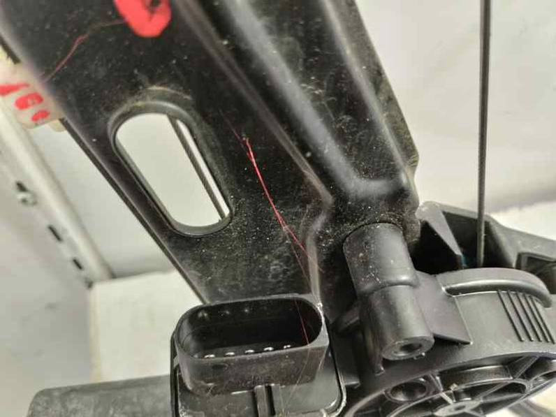 ELEVALUNAS DELANTERO IZQUIERDO BMW SERIE X1 2019 1.5 DIESEL