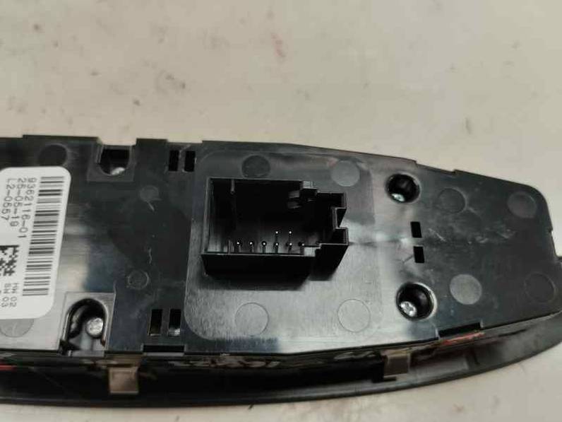 MANDO ELEVALUNAS DELANTERO IZQUIERDO BMW SERIE X1 2019 1.5 DIESEL