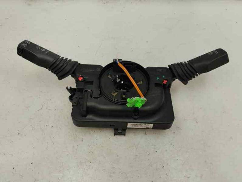 MANDO MULTIFUNCION OPEL ASTRA H BERLINA 2004 1.7 16V CDTI (101 CV)