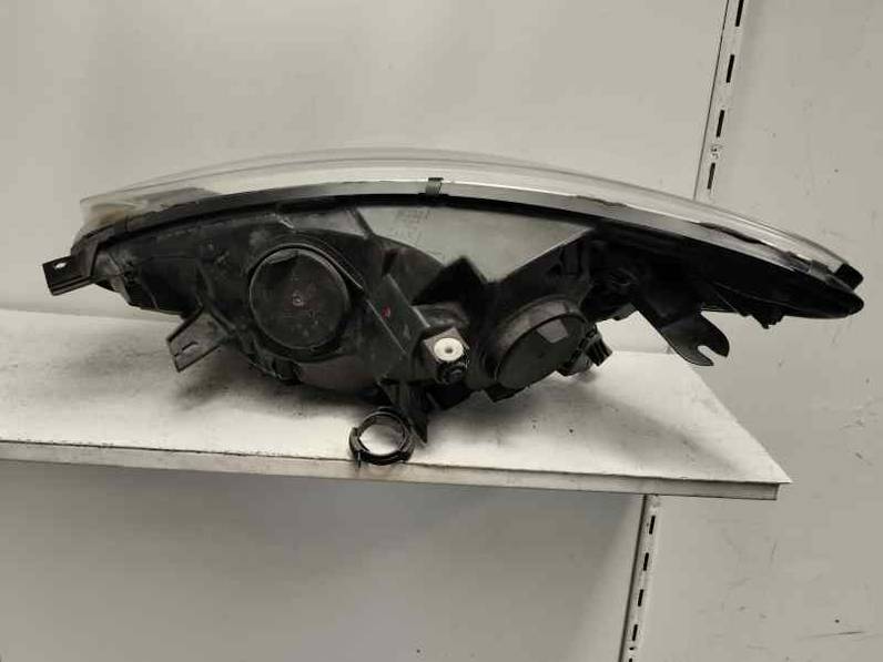 FARO DERECHO RENAULT CAPTUR 2015 1.2