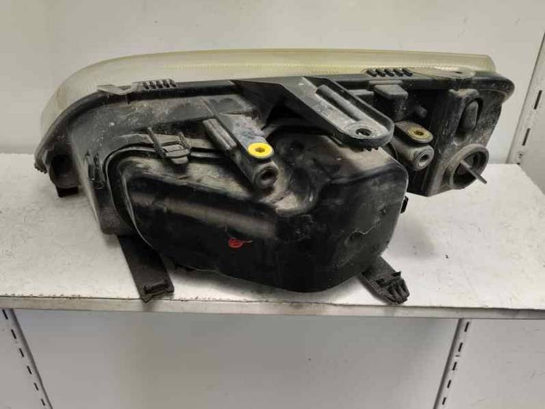 FARO DERECHO FORD FOCUS C MAX 2004 2.0 TDCI