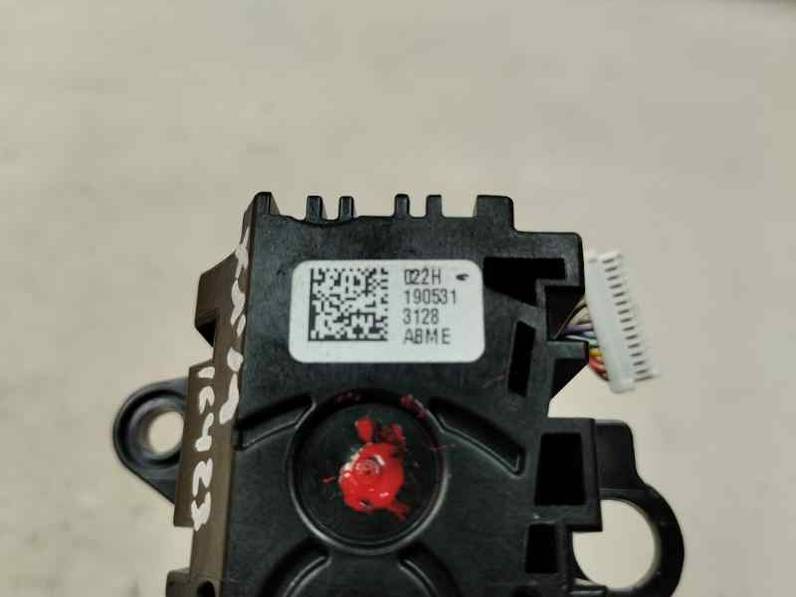 MANDO LIMPIA BMW SERIE X1 2019 1.5 DIESEL