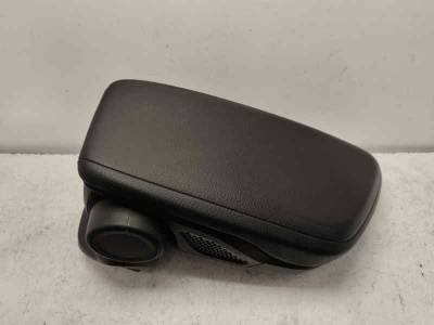 APOYABRAZOS CENTRAL BMW SERIE X1 2019 1.5 DIESEL