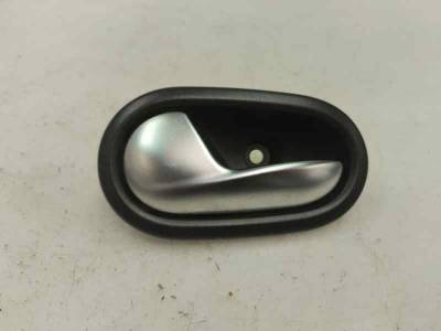 MANETA INTERIOR TRASERA IZQUIERDA DACIA SANDERO 2018 0.9 TCE (90 CV)