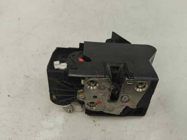 CERRADURA PUERTA DELANTERA DERECHA DACIA SANDERO 2018 0.9 TCE (90 CV)