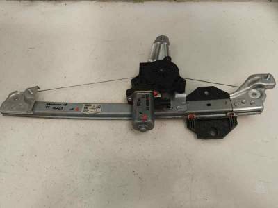 ELEVALUNAS TRASERO IZQUIERDO DACIA SANDERO 2018 0.9 TCE (90 CV)