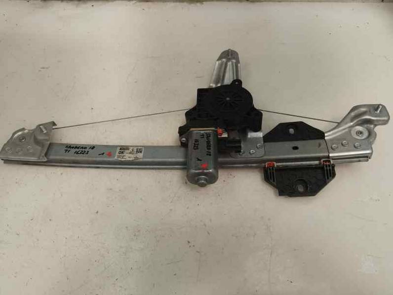 ELEVALUNAS TRASERO IZQUIERDO DACIA SANDERO 2018 0.9 TCE (90 CV)