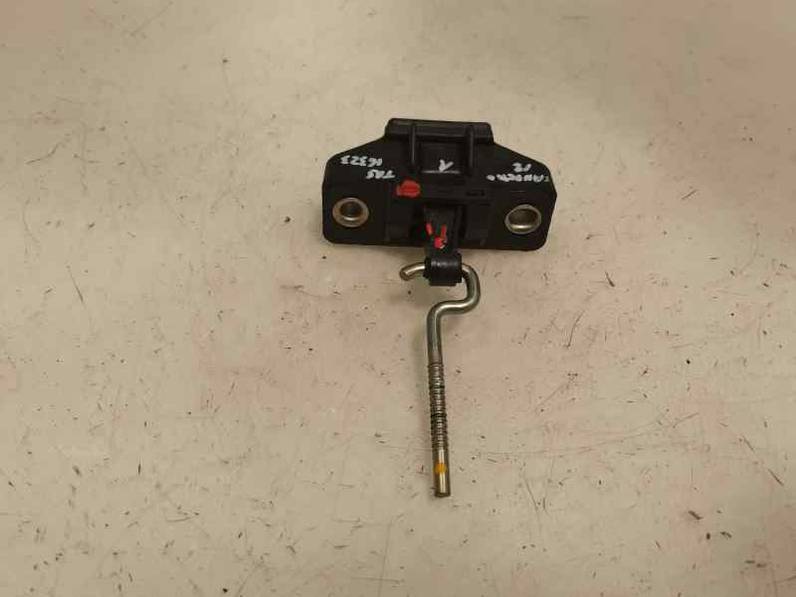 CERRADURA MALETERO PORTON DACIA SANDERO 2018 0.9 TCE (90 CV)