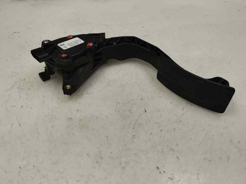 POTENCIOMETRO PEDAL DACIA SANDERO 2018 0.9 TCE (90 CV)