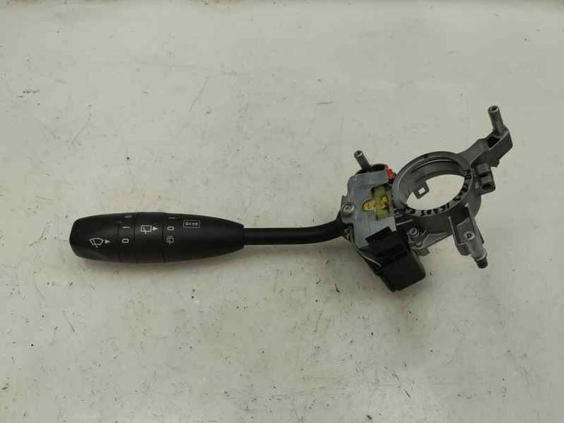 MANDO LIMPIA MERCEDES CLASE C FAMILIAR 2005 2.2 CDI (122 CV)