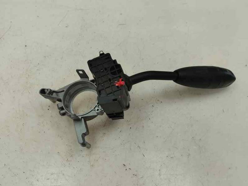 MANDO LIMPIA MERCEDES CLASE C FAMILIAR 2005 2.2 CDI (122 CV)