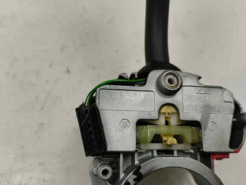 MANDO LIMPIA MERCEDES CLASE C FAMILIAR 2005 2.2 CDI (122 CV)