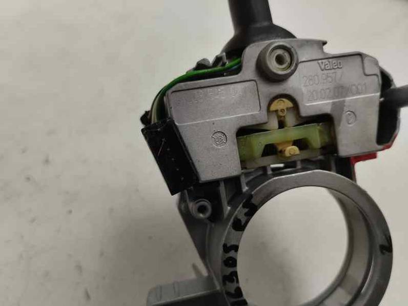 MANDO LIMPIA MERCEDES CLASE C FAMILIAR 2005 2.2 CDI (122 CV)