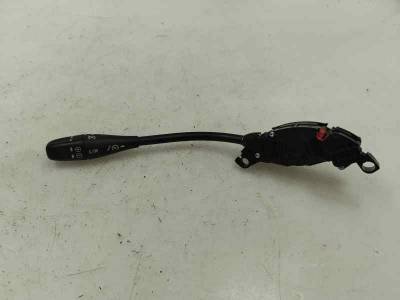 MANDO MULTIFUNCION MERCEDES CLASE C FAMILIAR 2005 2.2 CDI (122 CV)