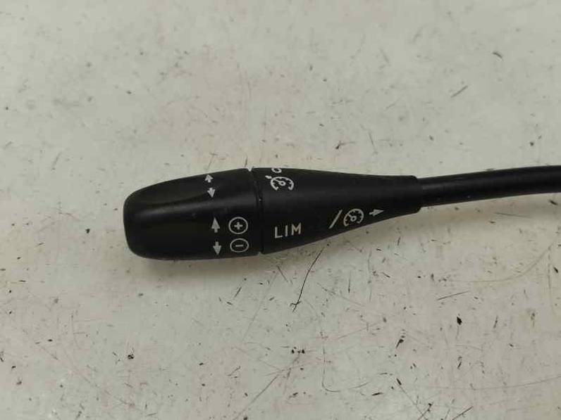 MANDO MULTIFUNCION MERCEDES CLASE C FAMILIAR 2005 2.2 CDI (122 CV)