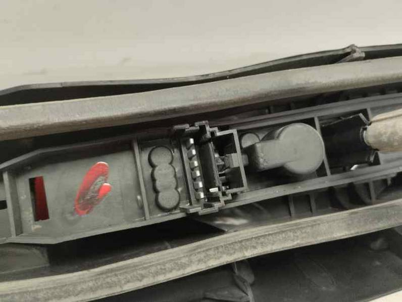 PILOTO TRASERO IZQUIERDO RENAULT KANGOO 2002 1.9 D (55 CV)