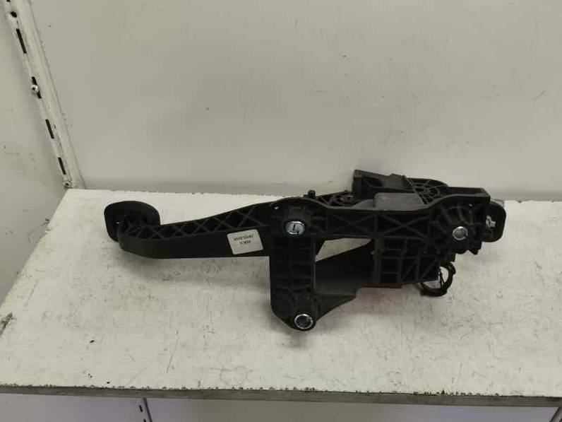 PEDAL EMBRAGUE DACIA SANDERO 2018 0.9 TCE (90 CV)