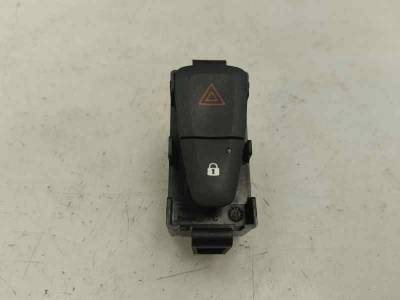 WARNING DACIA SANDERO 2018 0.9 TCE (90 CV)