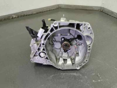 CAJA CAMBIOS DACIA SANDERO 2018 0.9 TCE (90 CV)