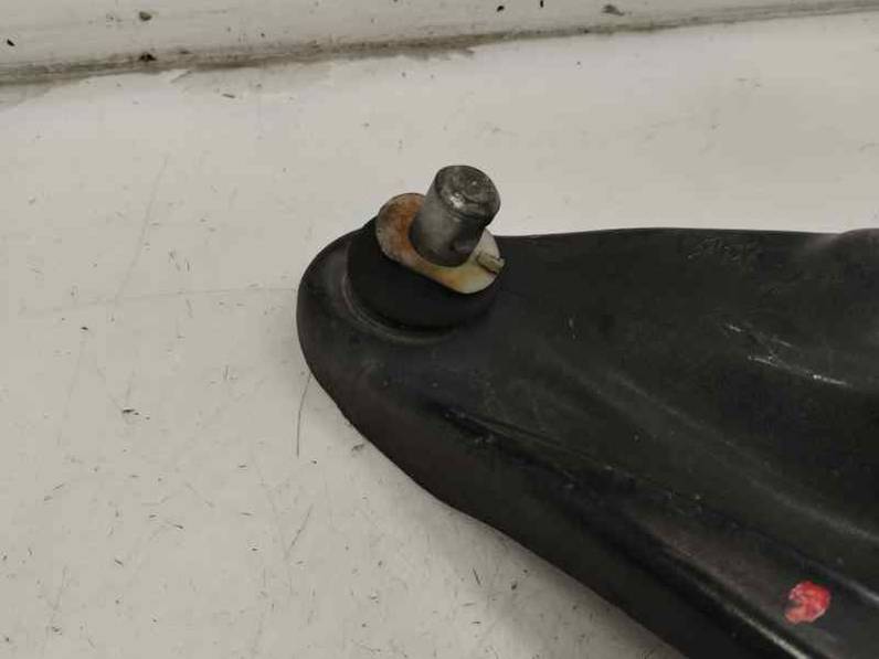 BRAZO SUSPENSION INFERIOR DELANTERO DERECHO DACIA SANDERO 2018 0.9 TCE (90 CV)