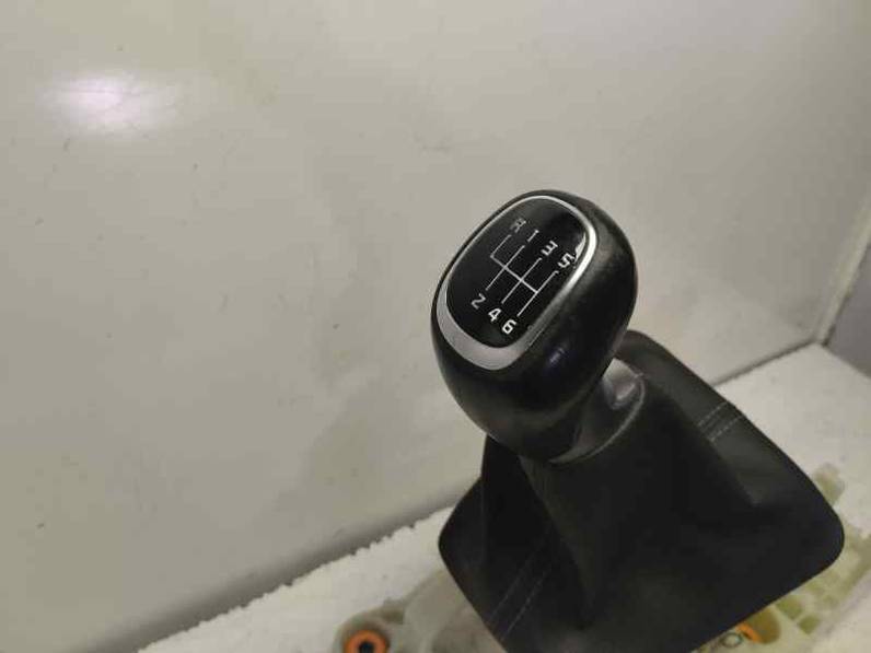 PALANCA CAMBIO KIA STONIC 2021 1.0 GDI HYBRID