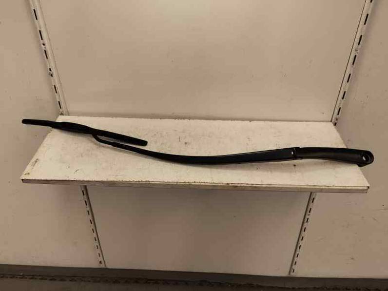 BRAZO LIMPIA DELANTERO DERECHO KIA STONIC 2021 1.0 GDI HYBRID