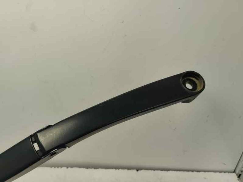 BRAZO LIMPIA DELANTERO DERECHO KIA STONIC 2021 1.0 GDI HYBRID