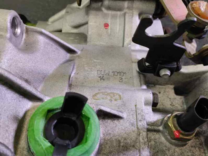 CAJA CAMBIOS VOLKSWAGEN GOLF IV BERLINA 2001 1.4 5V (75 CV)