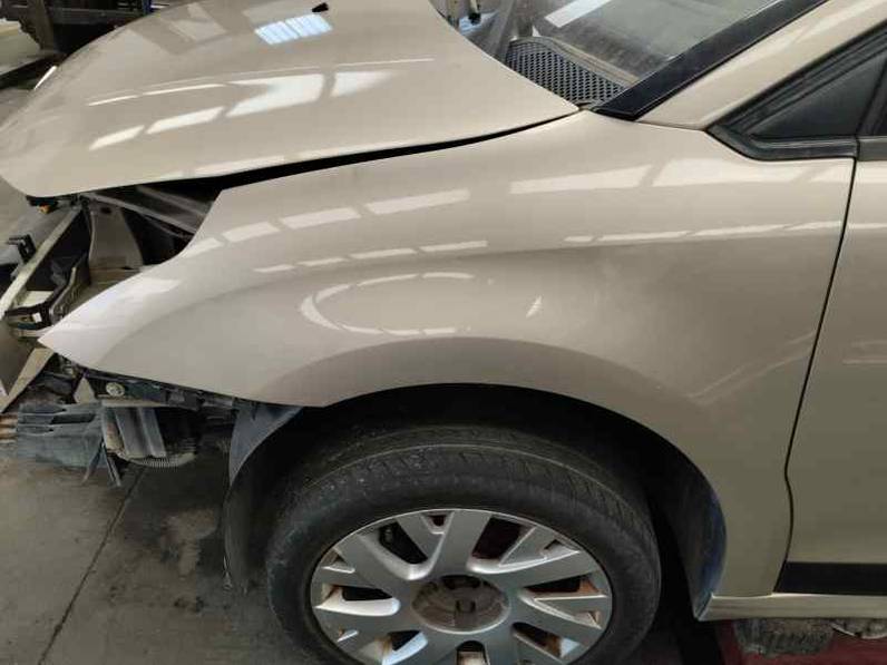 ALETA DELANTERA IZQUIERDA CITROEN C4 BERLINA 2005 1.6 HDI