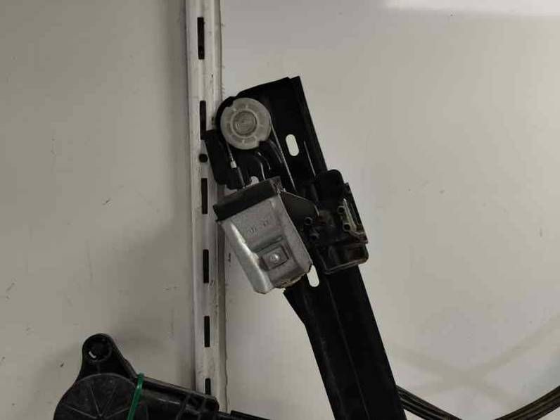 ELEVALUNAS DELANTERO IZQUIERDO SEAT IBIZA 2015 1.6 TDI (90 CV)