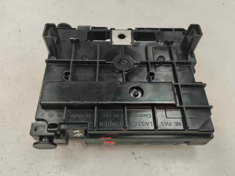 CAJA RELES FUSIBLES CITROEN C3 2005 1.4 HDI (68 CV)