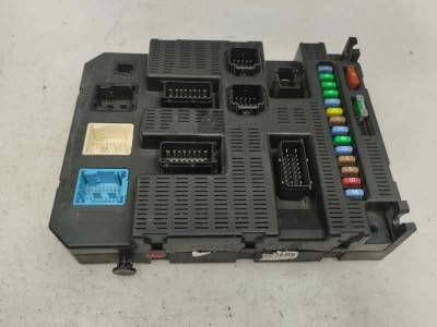 CAJA RELES FUSIBLES CITROEN C3 2005 1.4 HDI (68 CV)