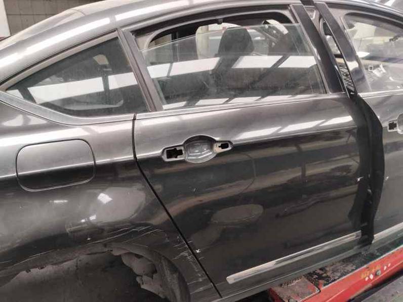 PUERTA TRASERA DERECHA CITROEN C5 BERLINA 2015 2.0 HDI