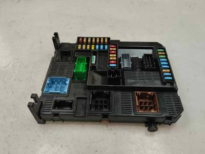 CAJA RELES FUSIBLES CITROEN C ELYSEE 2019 1.5 BLUE HDI (101 CV)