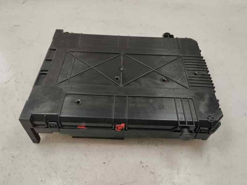 CAJA RELES FUSIBLES CITROEN C ELYSEE 2019 1.5 BLUE HDI (101 CV)