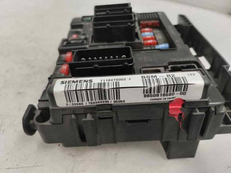 CAJA RELES FUSIBLES CITROEN BERLINGO 2005 2.0 HDI (90 CV)