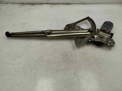 ELEVALUNAS DELANTERO DERECHO PEUGEOT 205 BERLINA 1990 1.4 GASOLINA (84 CV)