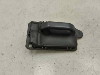 MANETA INTERIOR DELANTERA DERECHA PEUGEOT 205 BERLINA 1990 1.4 GASOLINA (84 CV)