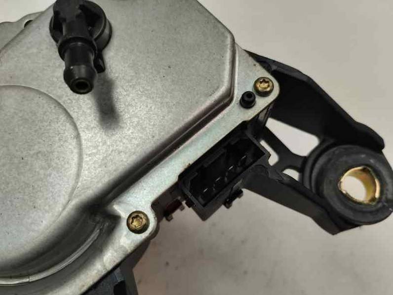 MOTOR LIMPIA TRASERO AUDI ALLROAD QUATTRO 2004 2.5 TDI (180 CV)