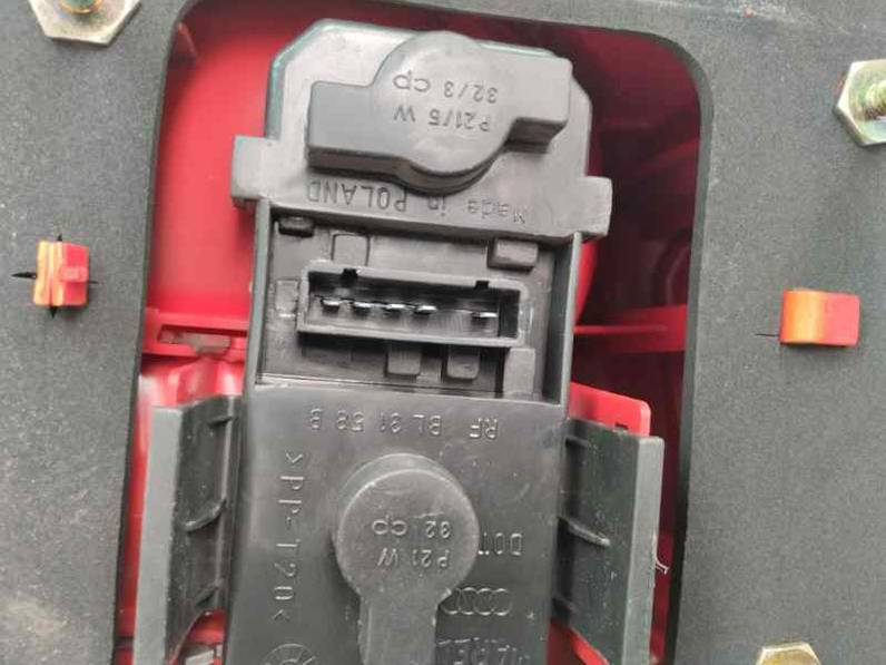 PILOTO TRASERO DERECHO AUDI ALLROAD QUATTRO 2004 2.5 TDI (180 CV)