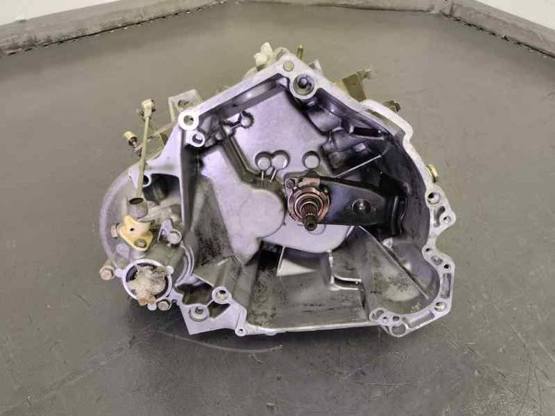 CAJA CAMBIOS PEUGEOT 205 BERLINA 1987 1.2 (63 CV)