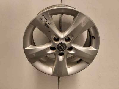LLANTA OPEL ASTRA J BERLINA 2012 1.7 CDTI (125 CV)