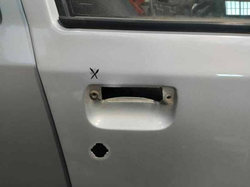 PUERTA DELANTERA DERECHA PEUGEOT 205 BERLINA 1987 1.2 (63 CV)